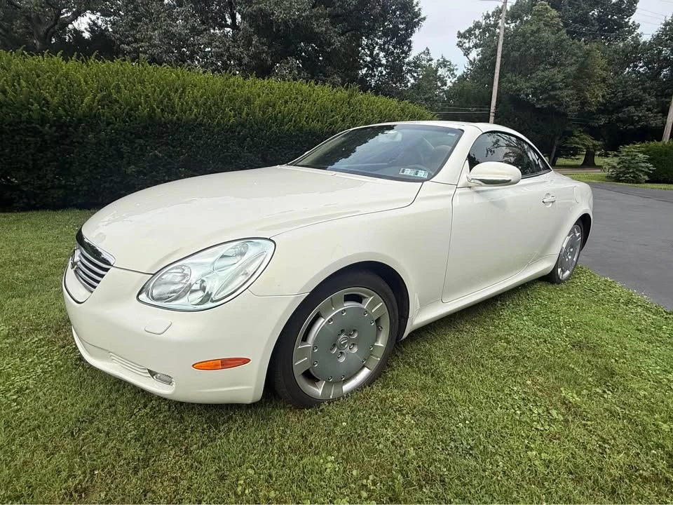 2002 Lexus SC430 - Image 2 of 19