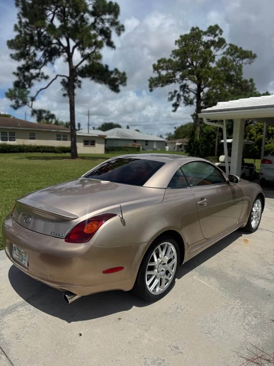 2002 Lexus SC430 - Image 2 of 8