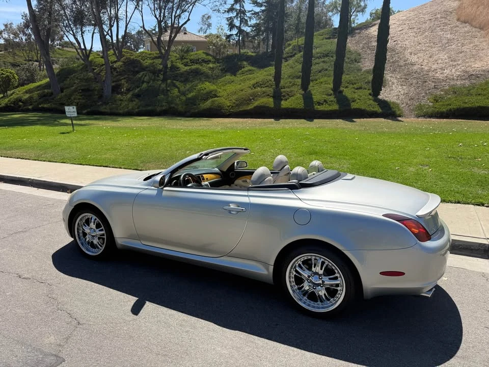 2002 Lexus SC430 - Image 8 of 18