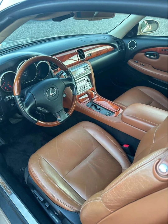2002 Lexus SC430 - Image 7 of 8