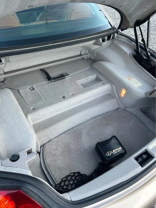 2002 Lexus SC430 - Image 6 of 8