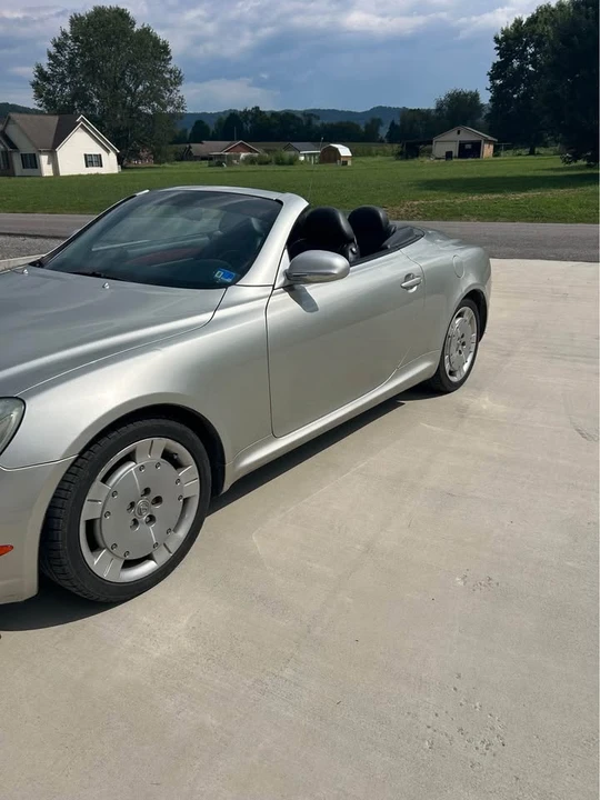 2002 Lexus SC430 - Image 4 of 8