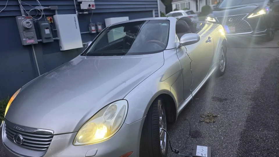 2002 Lexus SC430 - Image 6 of 13