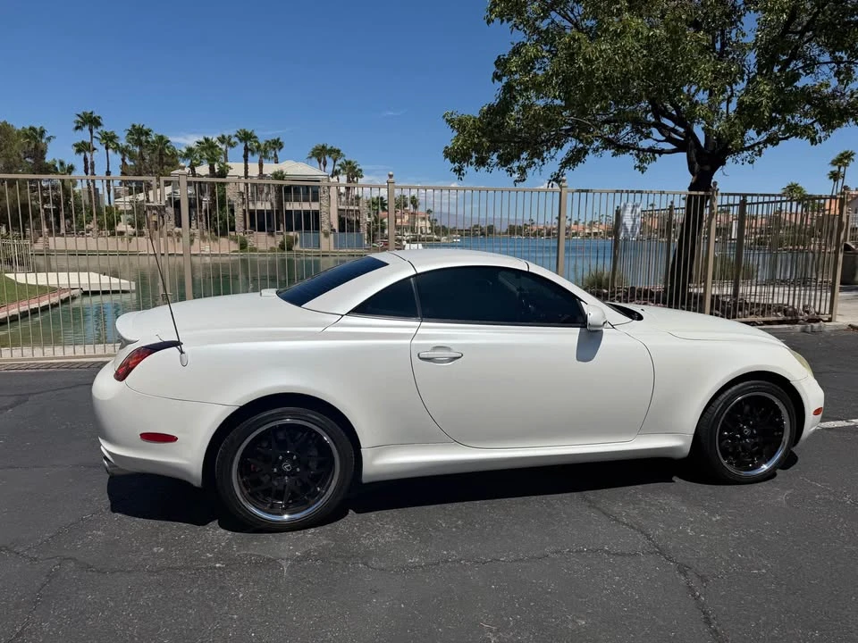 2002 Lexus SC430 - Image 4 of 20