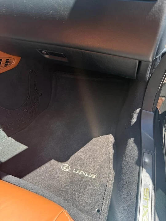 2002 Lexus SC430 - Image 14 of 20