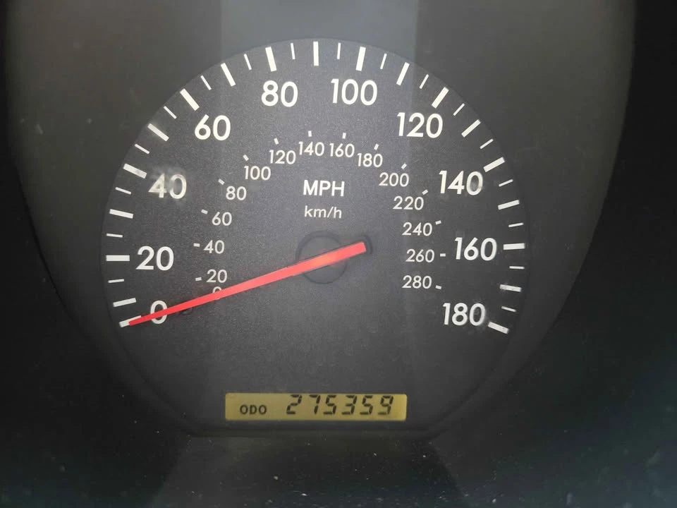 2002 Lexus SC430 - Image 2 of 9