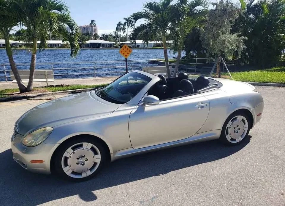 2002 Lexus SC430 - Image 2 of 6