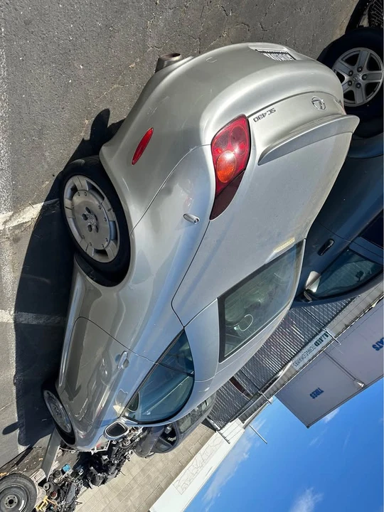 2002 Lexus SC430 - Image 3 of 6