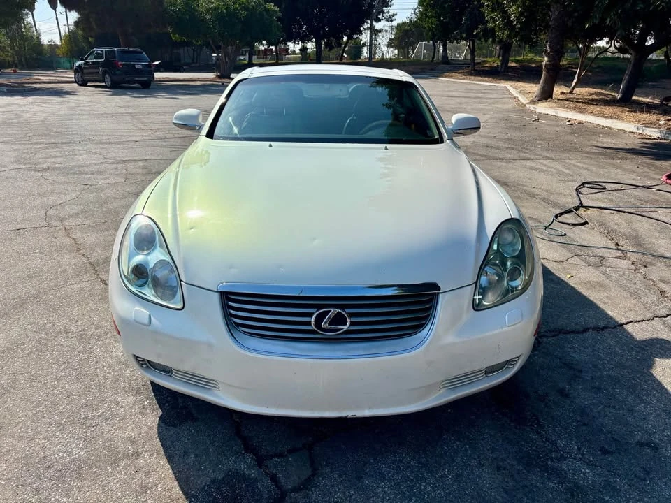 2002 Lexus SC430 - Image 2 of 12