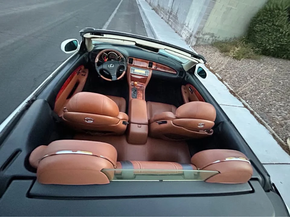 2002 Lexus SC430 - Image 8 of 12