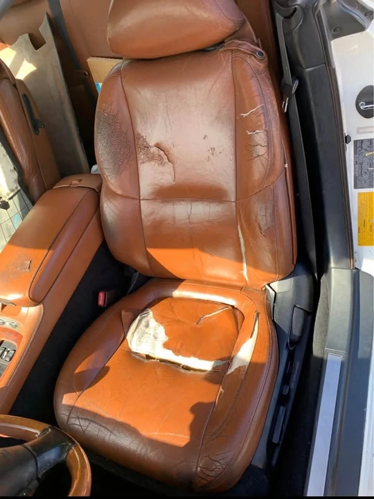 2002 Lexus SC430 - Image 13 of 16