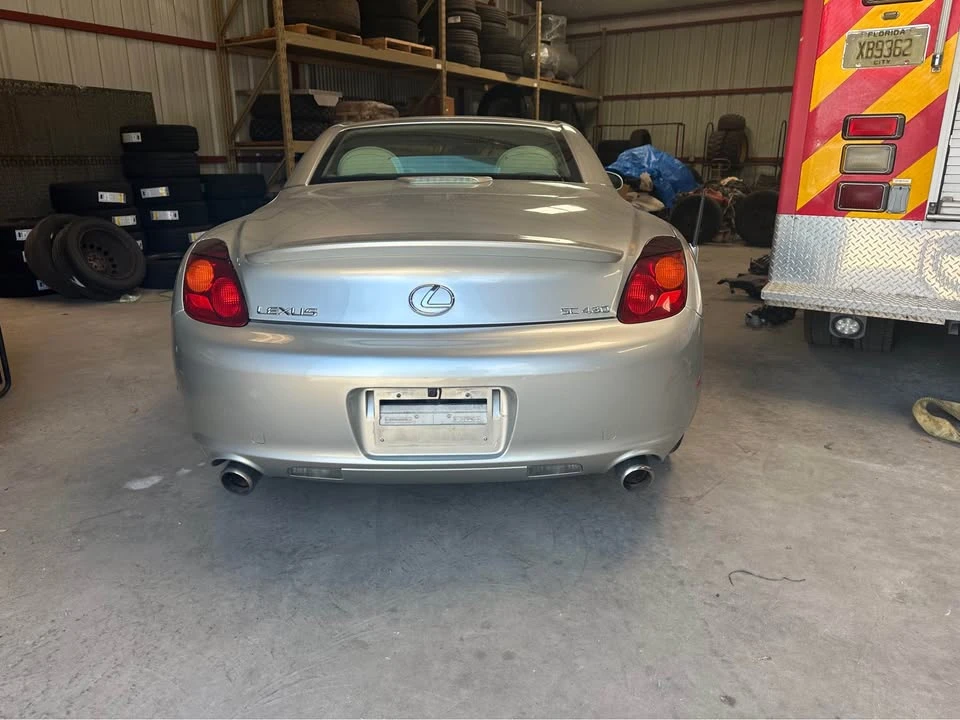 2002 Lexus SC430 - Image 6 of 19