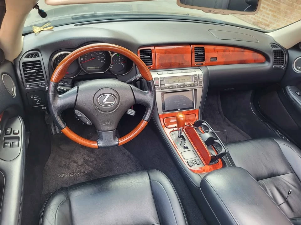 2002 Lexus SC430 - Image 7 of 7