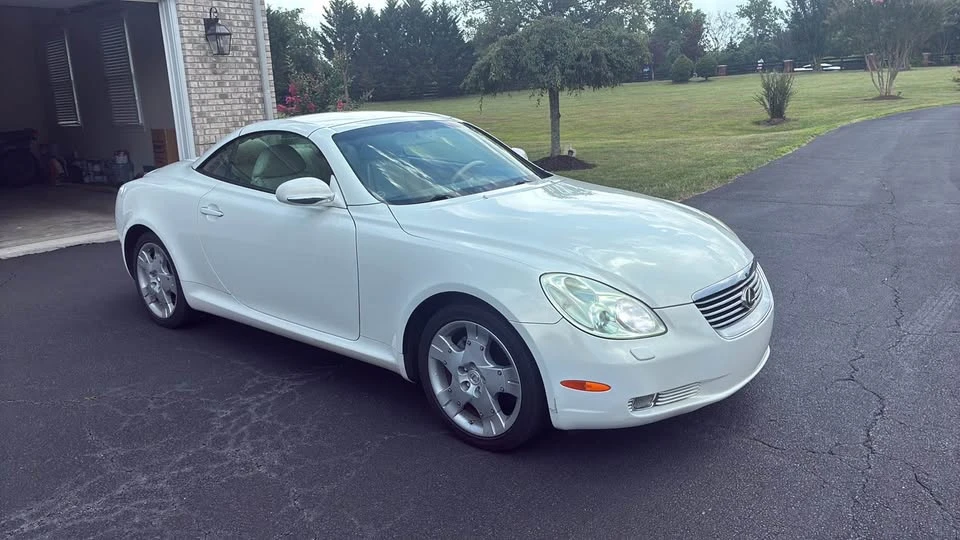 2002 Lexus SC430 - Image 2 of 17
