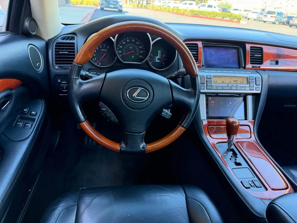 2002 Lexus SC430 - Image 13 of 20