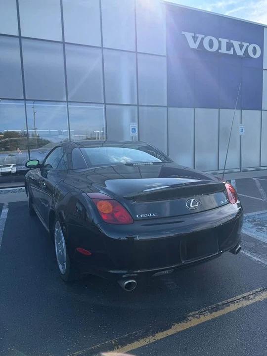 2002 Lexus SC430 - Image 3 of 5