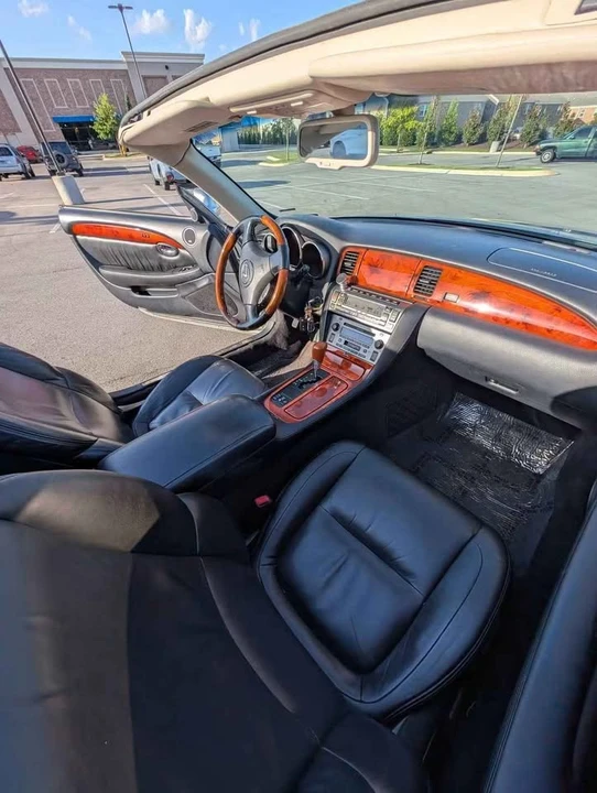 2002 Lexus SC430 - Image 13 of 20