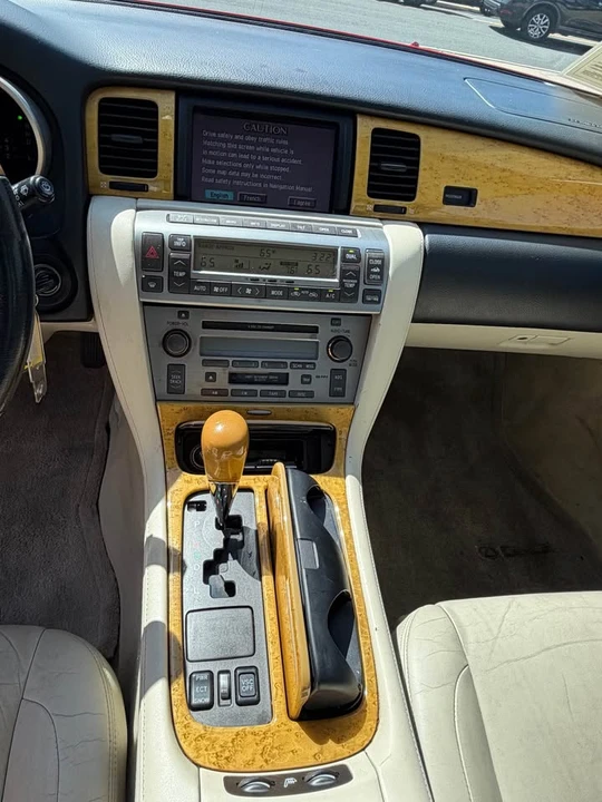 2002 Lexus SC430 - Image 8 of 9