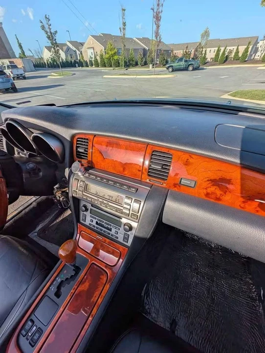 2002 Lexus SC430 - Image 11 of 20