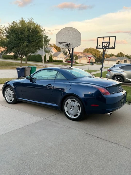 2002 Lexus SC430 - Image 4 of 20