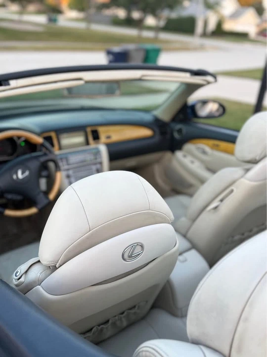 2002 Lexus SC430 - Image 12 of 20