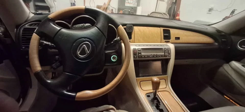 2002 Lexus SC430 - Image 3 of 14