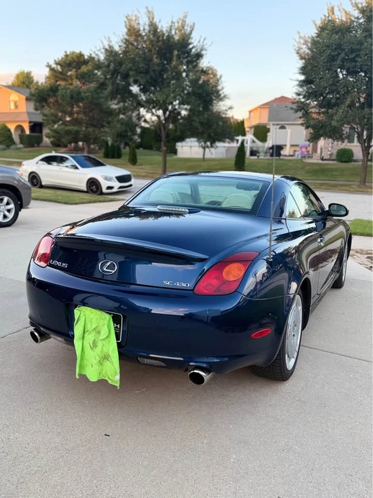 2002 Lexus SC430 - Image 10 of 20
