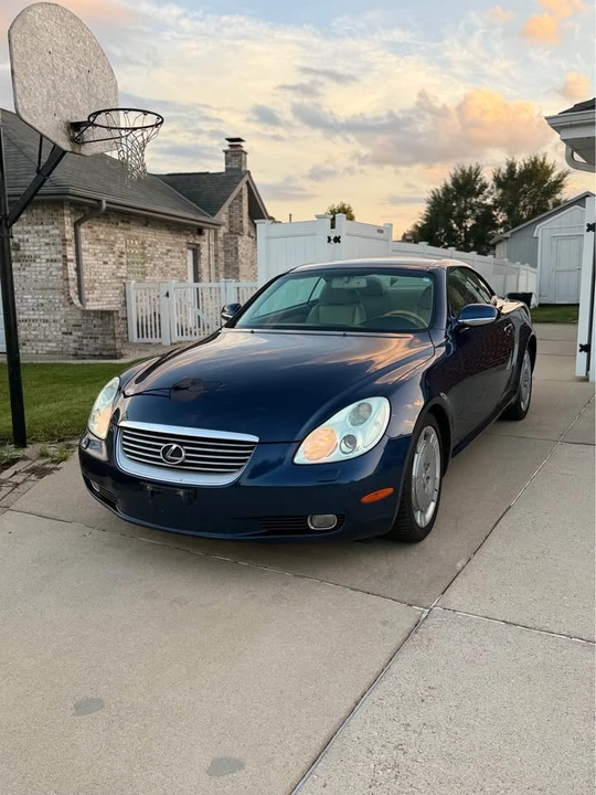 2002 Lexus SC430 - Image 2 of 20