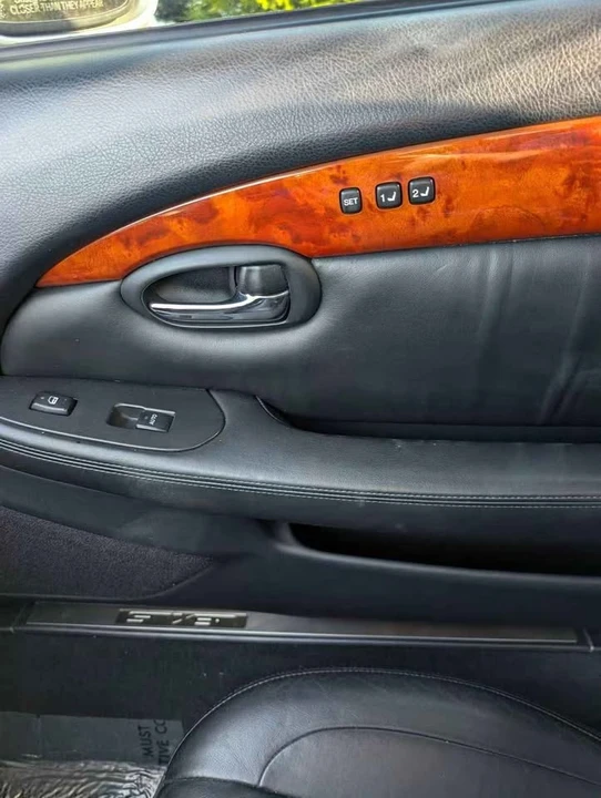 2002 Lexus SC430 - Image 16 of 20