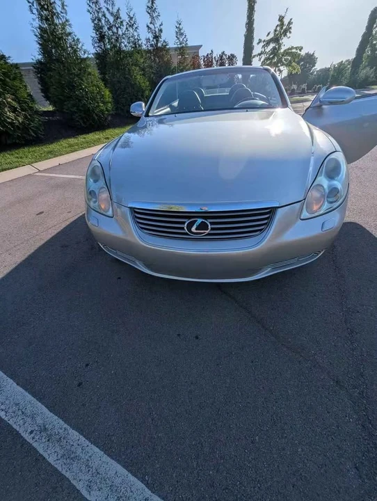 2002 Lexus SC430 - Image 3 of 20
