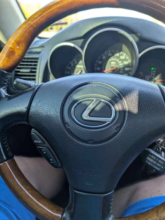 2002 Lexus SC430 - Image 14 of 20