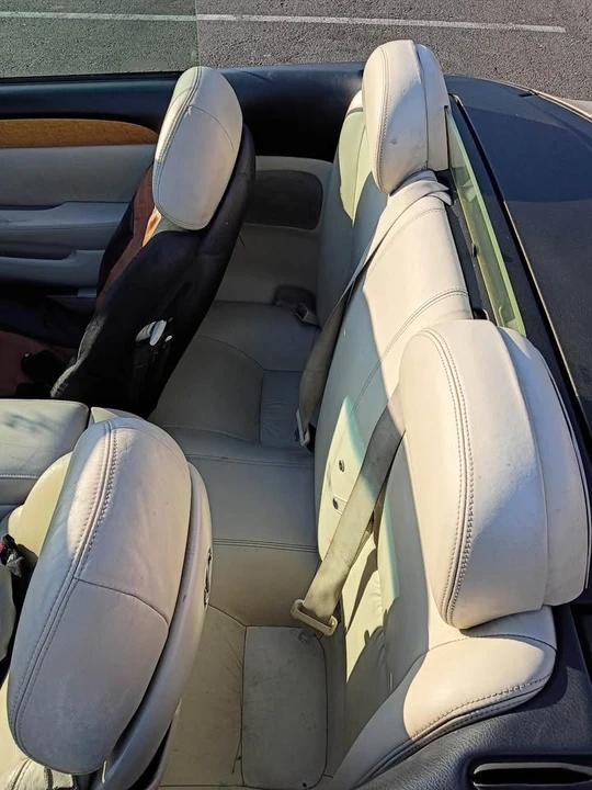 2002 Lexus SC430 - Image 6 of 7