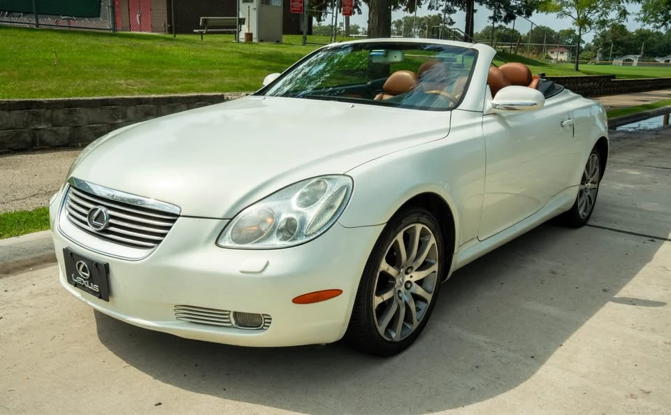 2002 Lexus SC430 - Image 2 of 11