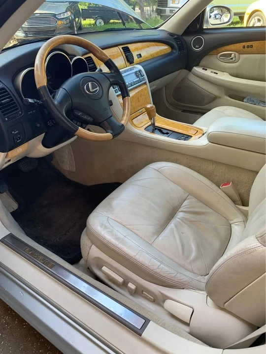 2002 Lexus SC430 - Image 15 of 20