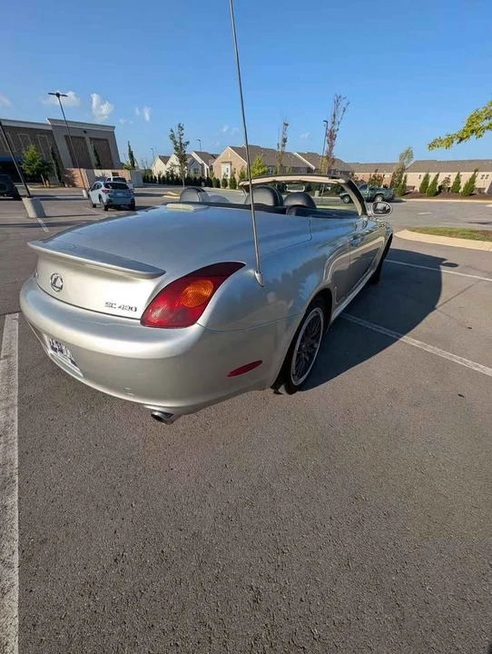 2002 Lexus SC430 - Image 5 of 20