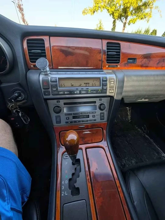 2002 Lexus SC430 - Image 18 of 20