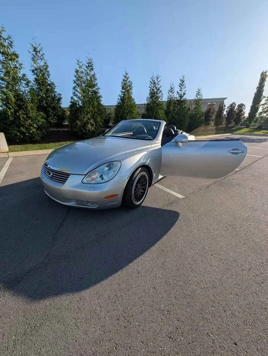 2002 Lexus SC430 - Image 2 of 20