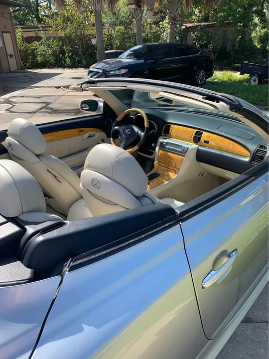 2002 Lexus SC430 - Image 2 of 20