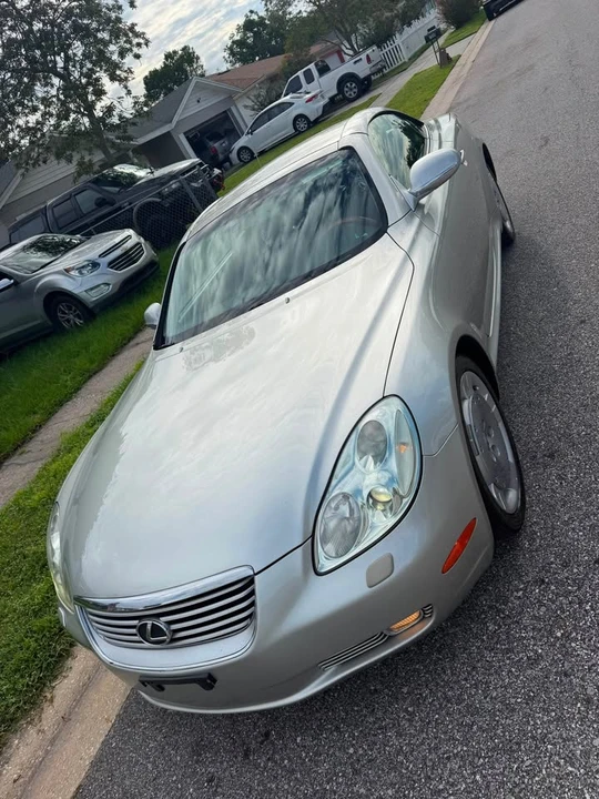 2002 Lexus SC430 - Image 2 of 10