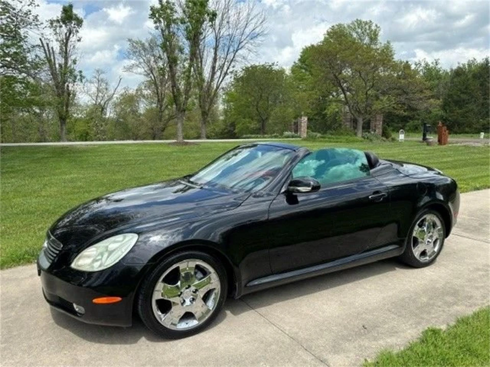 2002 Lexus SC430 - Image 2 of 26