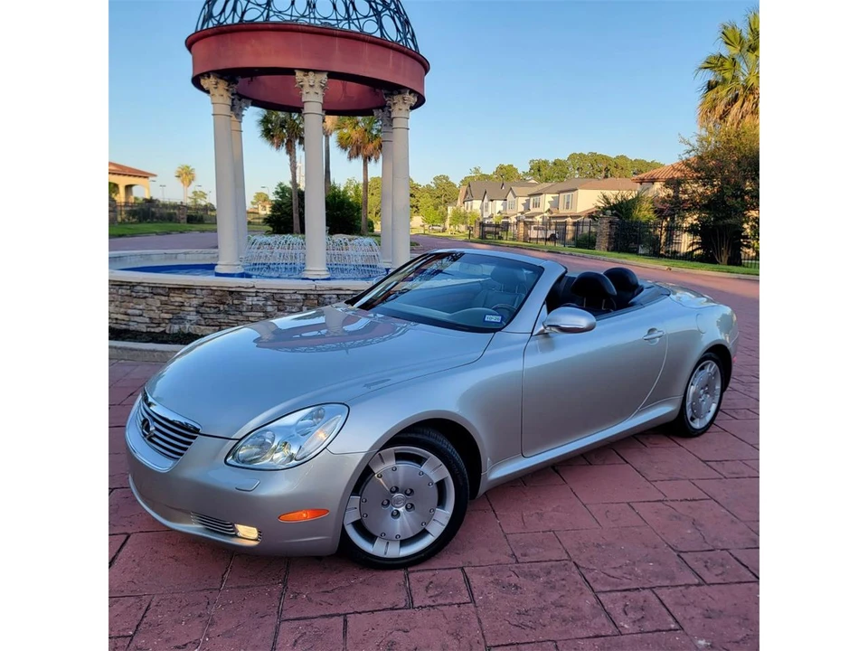 2002 Lexus SC430 - Image 5 of 31