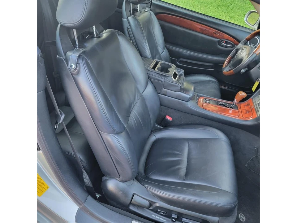 2002 Lexus SC430 - Image 23 of 31