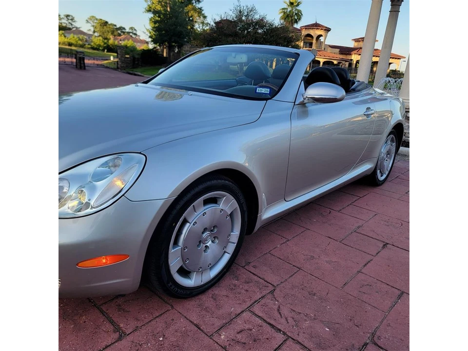 2002 Lexus SC430 - Image 8 of 31