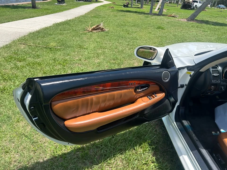 2002 Lexus SC430 - Image 10 of 20