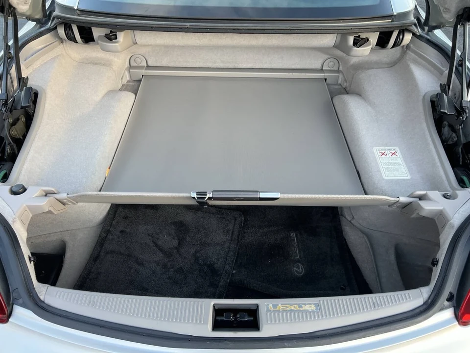 2002 Lexus SC430 - Image 14 of 17