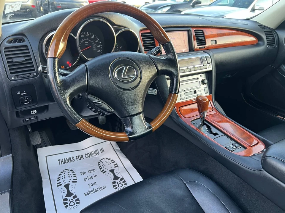 2002 Lexus SC430 - Image 10 of 17