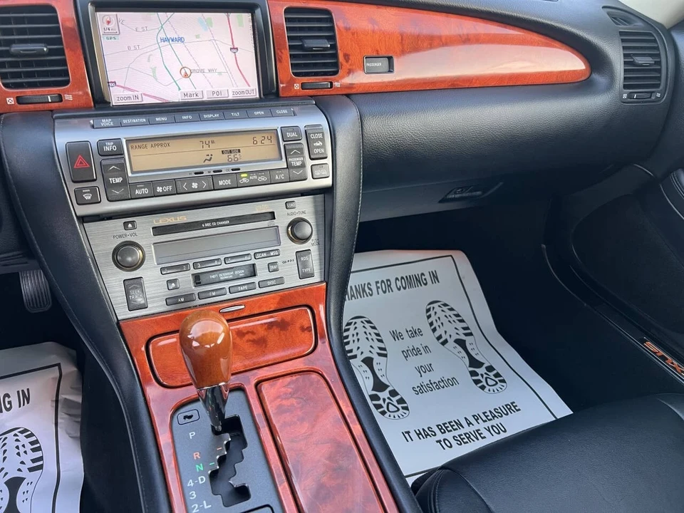 2002 Lexus SC430 - Image 13 of 17