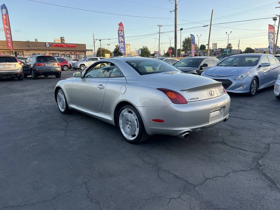 2002 Lexus SC430 - Image 4 of 17