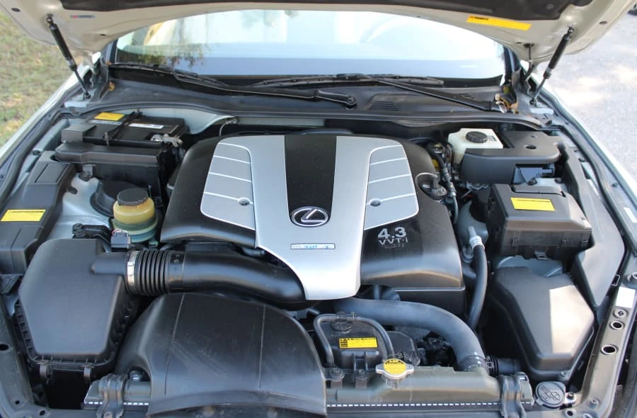 2002 Lexus SC430 - Image 7 of 12