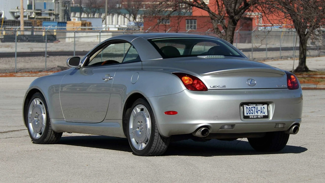 2002 Lexus SC430 - Image 13 of 26